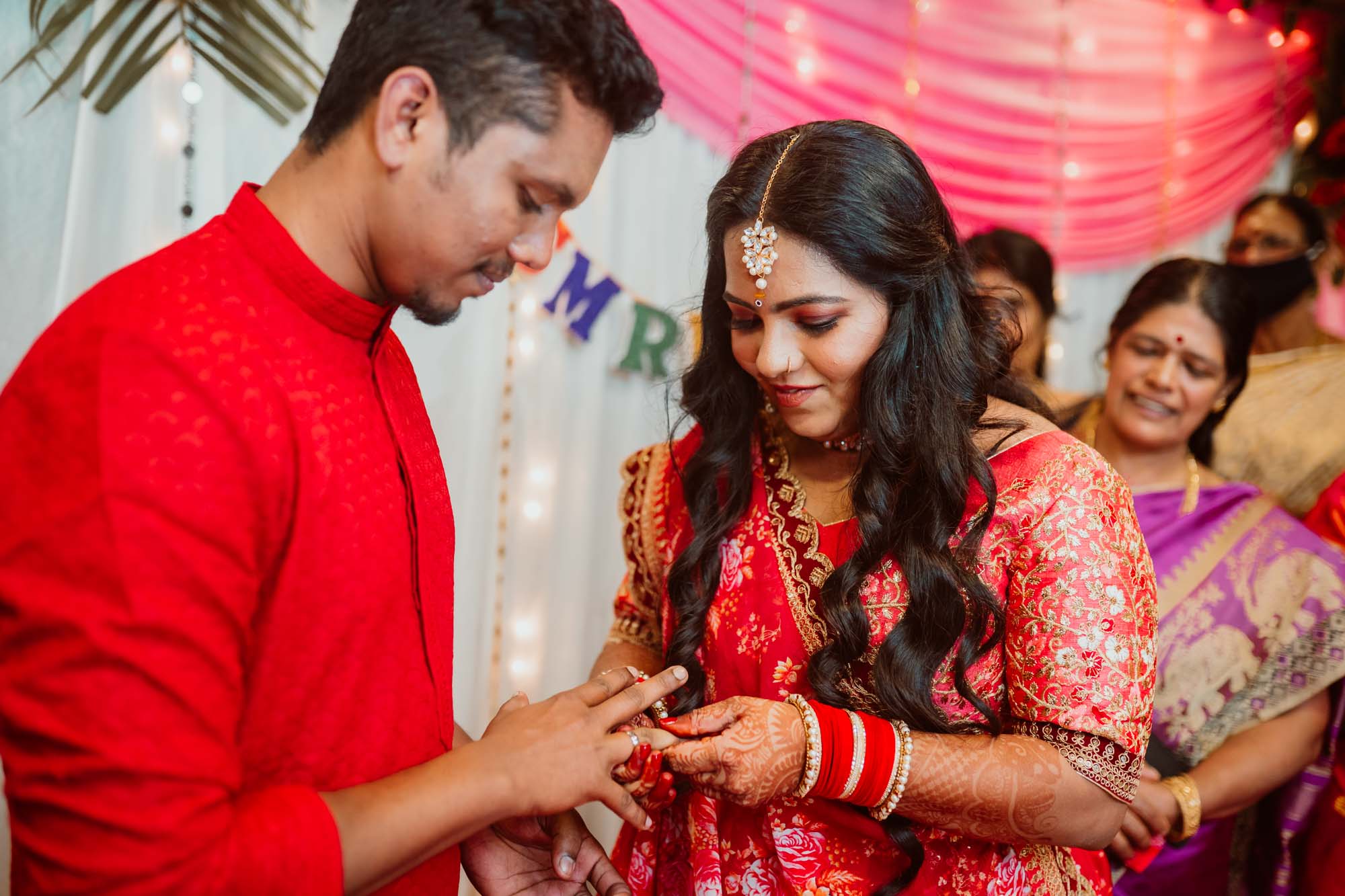 Smrithi & Arjun Engagement — photo 8